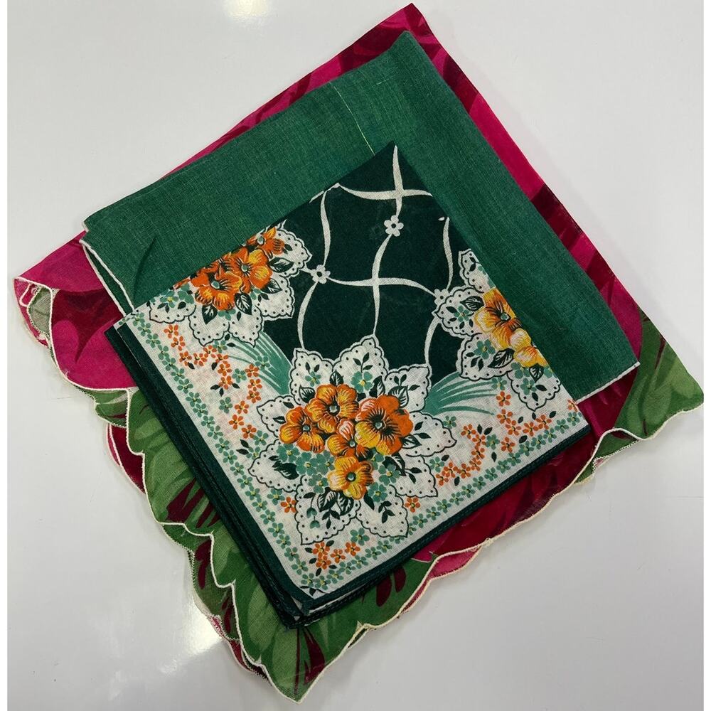 Set of 3 Vintage Hankie Handkerchiefs - Green Red Yellow Floral Beautiful - Picture 6 of 6